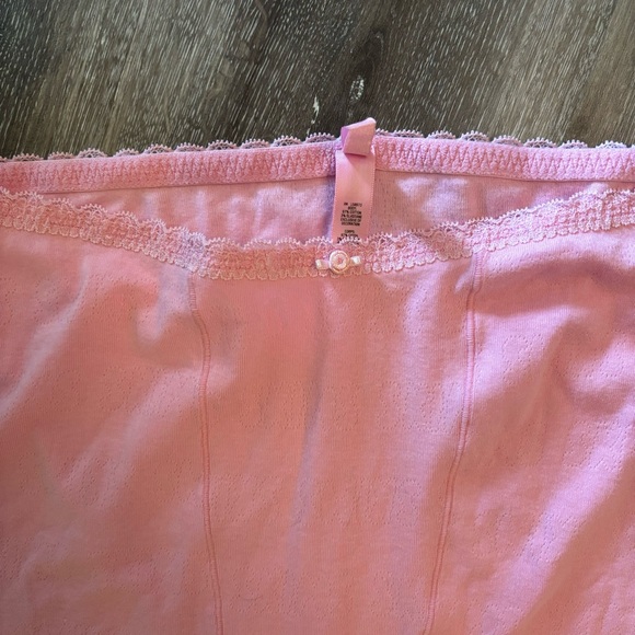 Skims Lace Pointelle Legging - Picture 4 of 4